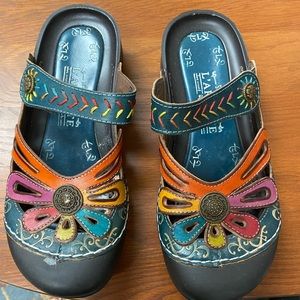 Leather slip on mules